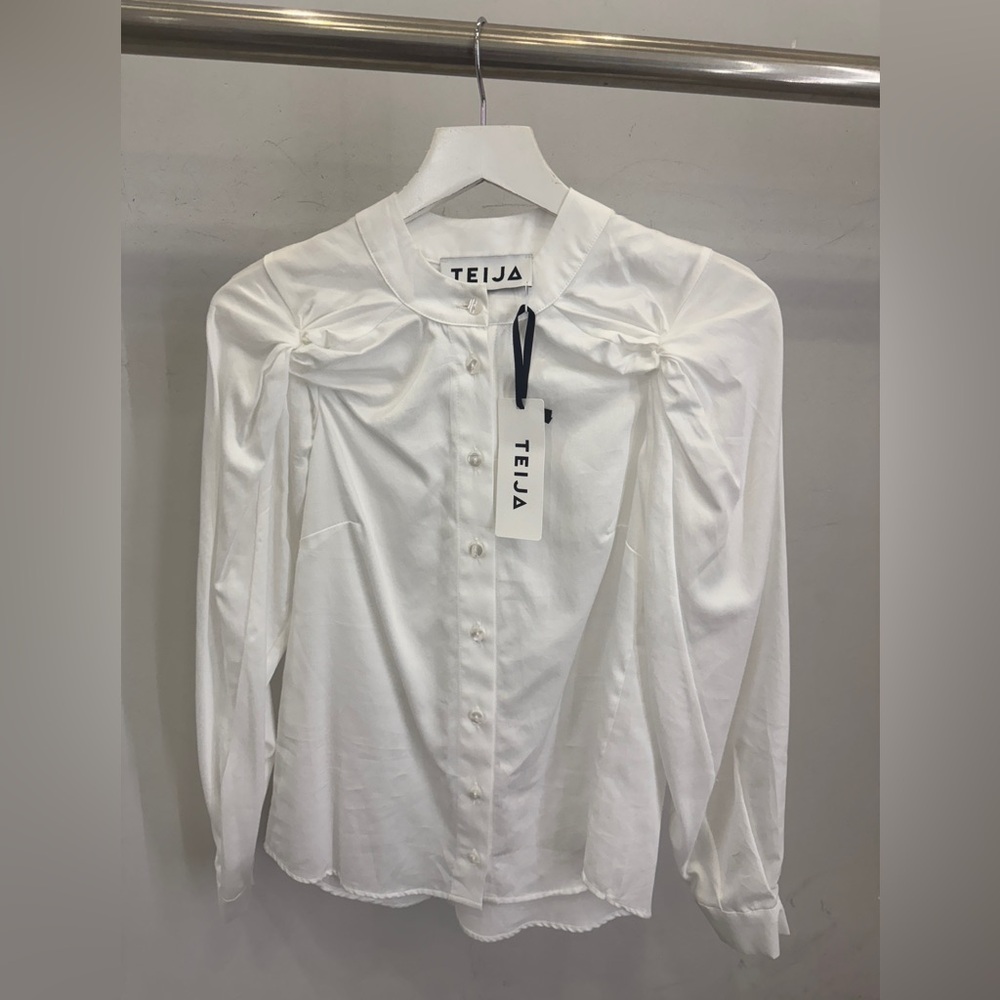 Teija White Ruched Long Sleeve Button Down Shirt